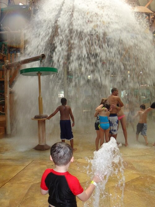 2013-07-23greatwolf014